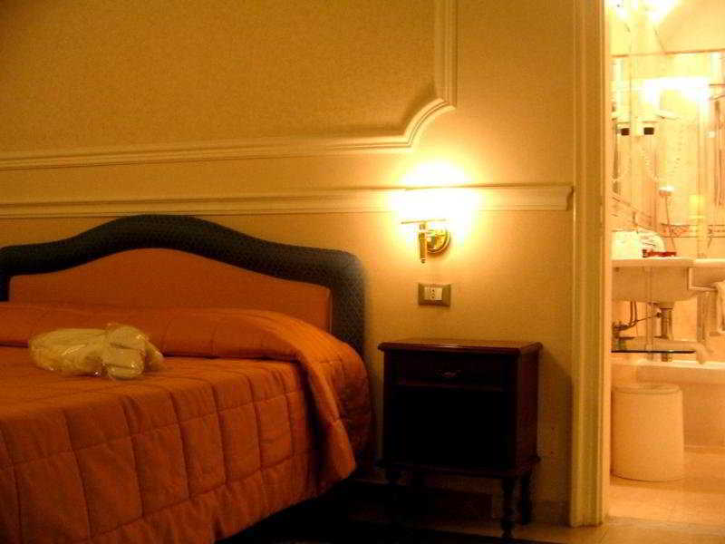 Hotel Gran Duca Λιβόρνο Εξωτερικό φωτογραφία